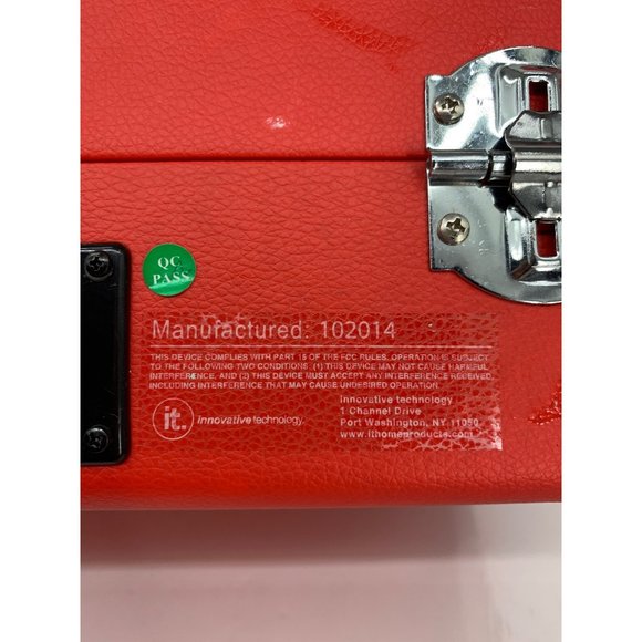 Innovative Technology Red Record Player 3 Speed NEEDS NEEDLE Scratch on case - Picture 8 of 11